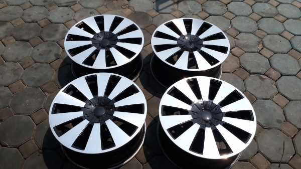 VIP ขอบ 17 Lenso 4รู100/114 ครบชุด 4วง