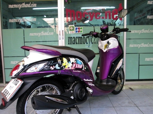 Fino i สี ม่วงดำขาว ลายแฟร์ชั่น ลายใหม่ล่าสุด  รถเดือน พฤษภาคม ปี57 ไมล์ 2 พันโล แถม 2 รายการ 31900