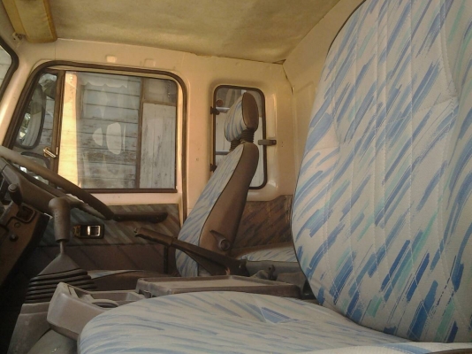 หกล้อ อีซูซุ ร็อค175แรง ยาว7.20ม.(โอนตางมัดจำเรียบร้อยครับ)