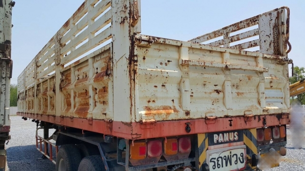 ขายหางคอกไม่ดั้ม 2 คาน อู่.พนัส ปี.46 สภาพสวย ราคา 380000 ต่อรอง