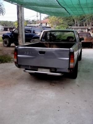 นิสสันปี1996