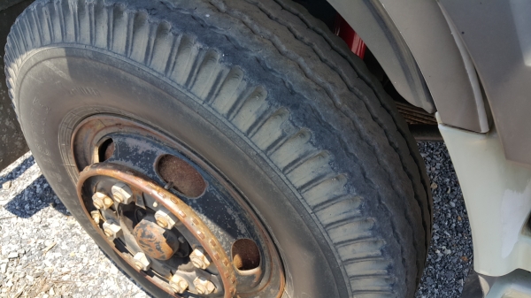 ขายหัวลาก 10 ล้อ 2 เพลา พร้อมหางคอกไม่ดั้ม ยาว.12 ม. รถสวยเดิมๆ ราคา.1450000 สนใจนัดดูรถได้เลยครับ