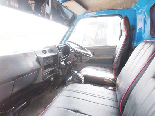 ขาย รถอีซูซุ 6 ล้อพร้อมหลังคาโดยสาร NPR59P