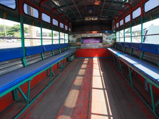 ขาย รถอีซูซุ 6 ล้อพร้อมหลังคาโดยสาร NPR59P