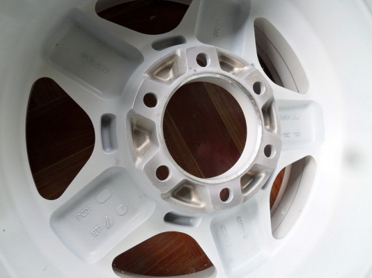 ขายล้อแม็ก Bentley ซื้อมาไม่เคยใช้งาน สภาพดี