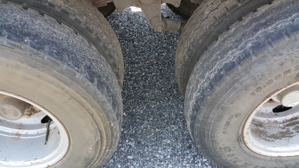 ขายรถหัวลาก 10 ล้อ 2 เพลา พร้อมหางคอกไม่ดั้ม 2 คาน ISUZU 270 ปี.46 รถสวยแบบเดิมๆราคา 1550000 ต่อรอง