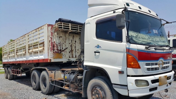 ขายรถหัวลาก 10 ล้อ 2 เพลา พร้อมหางคอกไม่ดั้ม 2 เพลา HINO 320 ปี.ธ.ค-46 รถสวยเดิมๆ ราคา1650000 มี 3 ชุด สนใจรีบจองด่วน ขายรถหัวลาก 10 ล้อ 2 เพลา พร้อมหางคอกไม่ดั้ม 2 เพลา HINO 320 ปี.ธ.ค-46 รถสวยเดิมๆ ราคา1650000 มี 3 ชุด สนใจรีบจองด่วน