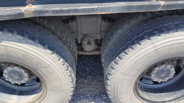 ขายรถหัวลาก 10 ล้อ 2 เพลา พร้อมหางคอกไม่ดั้ม 2 เพลา HINO 320 ปี.ธ.ค-46 รถสวยเดิมๆ ราคา1650000 มี 3 ชุด สนใจรีบจองด่วน ขายรถหัวลาก 10 ล้อ 2 เพลา พร้อมหางคอกไม่ดั้ม 2 เพลา HINO 320 ปี.ธ.ค-46 รถสวยเดิมๆ ราคา1650000 มี 3 ชุด สนใจรีบจองด่วน