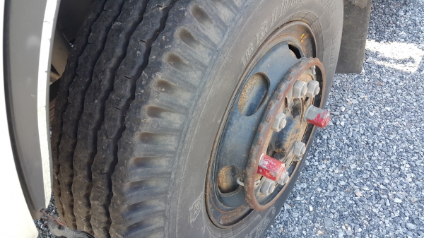 ขายรถหัวลาก 10 ล้อ 2 เพลา พร้อมหางคอกไม่ดั้ม 2 เพลา HINO 320 ปี.ธ.ค-46 รถสวยเดิมๆ ราคา1650000 มี 3 ชุด สนใจรีบจองด่วน ขายรถหัวลาก 10 ล้อ 2 เพลา พร้อมหางคอกไม่ดั้ม 2 เพลา HINO 320 ปี.ธ.ค-46 รถสวยเดิมๆ ราคา1650000 มี 3 ชุด สนใจรีบจองด่วน