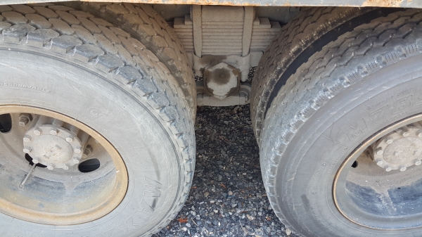 ขายรถหัวลาก 10 ล้อ 2 เพลา พร้อมหางคอกไม่ดั้ม 2 เพลา HINO 320 ปี.ธ.ค-46 รถสวยเดิมๆ ราคา1650000 มี 3 ชุด สนใจรีบจองด่วน ขายรถหัวลาก 10 ล้อ 2 เพลา พร้อมหางคอกไม่ดั้ม 2 เพลา HINO 320 ปี.ธ.ค-46 รถสวยเดิมๆ ราคา1650000 มี 3 ชุด สนใจรีบจองด่วน