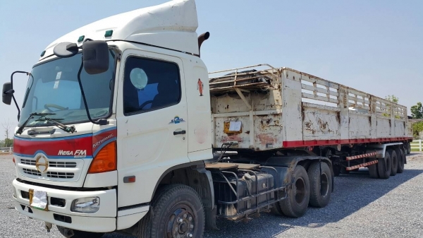 ขายรถหัวลาก 10 ล้อ 2 เพลา พร้อมหางคอกไม่ดั้ม 2 เพลา HINO 320 ปี.ธ.ค-46 รถสวยเดิมๆ ราคา1650000 มี 3 ชุด สนใจรีบจองด่วน ขายรถหัวลาก 10 ล้อ 2 เพลา พร้อมหางคอกไม่ดั้ม 2 เพลา HINO 320 ปี.ธ.ค-46 รถสวยเดิมๆ ราคา1650000 มี 3 ชุด สนใจรีบจองด่วน