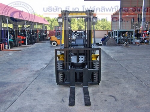 ขาย รถโฟล์คลิฟท์ TCM รุ่น FD25Z3