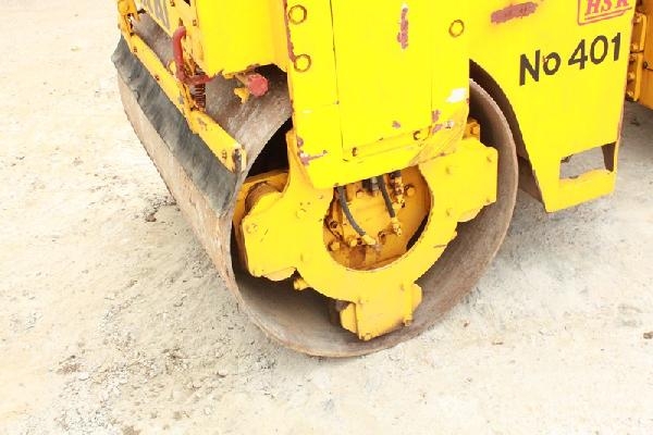 ขายรถบดถนน SAKAI SW41