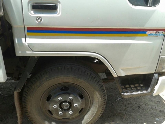 ขายรถบรรทุก คอกข้างเสริม 6ล้อ TOYOTA ปี47 ยาว4.30เมตร แชชซีสวย พ.เพาเวอร์ ภายในสวย สภาพพร้อมใช้งาน พื้นเหล็ก เอกสารเล่มทะเบียนพร้อมโอน