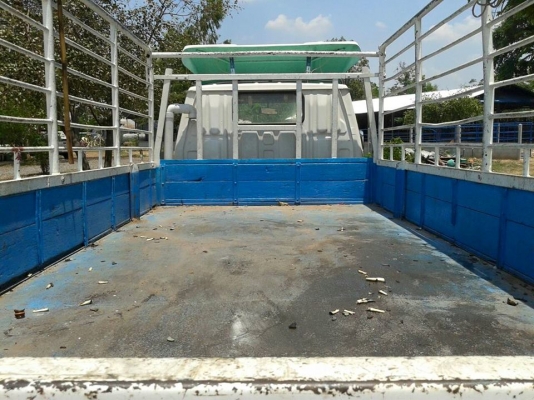 ขายรถบรรทุก คอกข้างเสริม 6ล้อ TOYOTA ปี47 ยาว4.30เมตร แชชซีสวย พ.เพาเวอร์ ภายในสวย สภาพพร้อมใช้งาน พื้นเหล็ก เอกสารเล่มทะเบียนพร้อมโอน