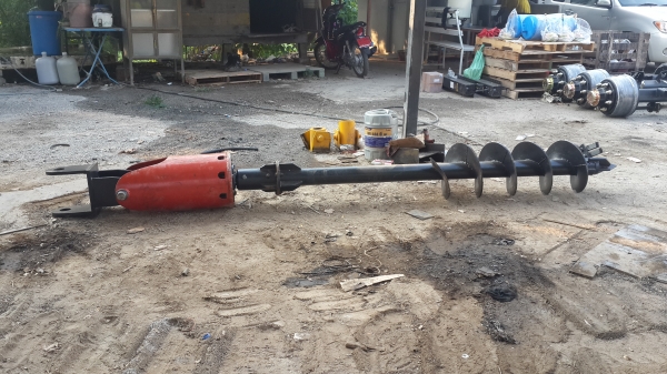 ขายมอเตอร์พร้อมดอกเจาะใส่รถเจาะ.pc60..100.130