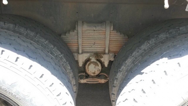 18 ล้อไม่ดั้ม แม่-ลูก  แม่ 270 แรง ปี 2545 ลูก 2 คาน รถห้างแท้