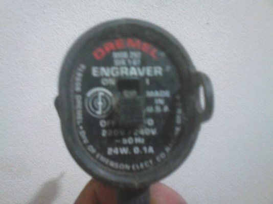 ขายเครื่องแกะสลักบนโลหะหรือกระจก ขายเครื่องแกะสลักบนโลหะหรือกระจก