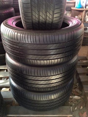 - ขายยาง MICHELIN 225/50/17 1ชุด ปี13