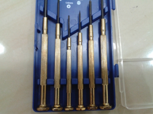 ไขควงซ่อมนาฬิกา META