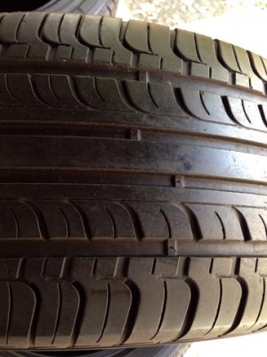 -  ขายยาง 235 50 19