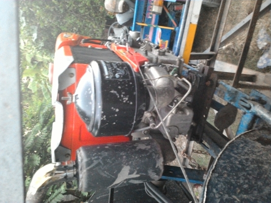 เครื่องรถไถ เครื่องรถไถ