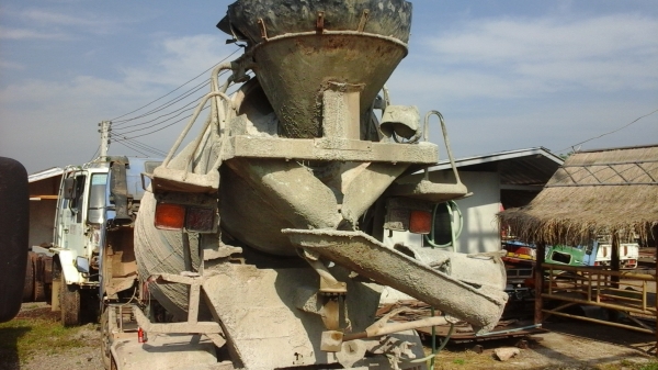 ขายด่วนโม้ปูนโม้ตรง2.5คิวโม้สภาพพร้อมใช้งานราคา110000 ขายด่วนโม้ปูนโม้ตรง2.5คิวโม้สภาพพร้อมใช้งานราคา110000