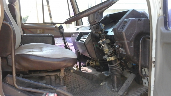 ขายด่วนรถสิบล้อหลงMAรถบรรทุกนํ้าบรรจุ16000ลิตร2เพลา