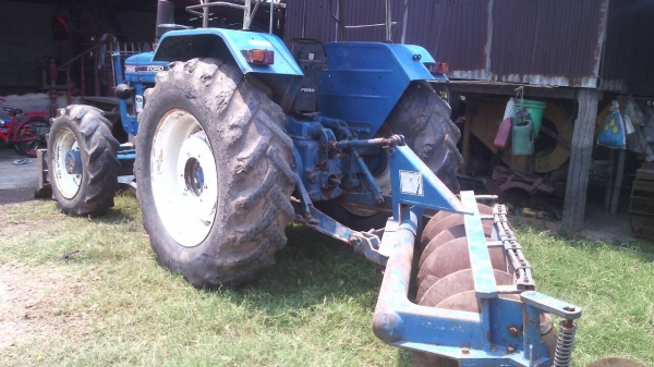 ขายครับขายรถไถ2เพลาพร้อมใข้สภาพตามรูปไม่มีเล่มทะเบียน