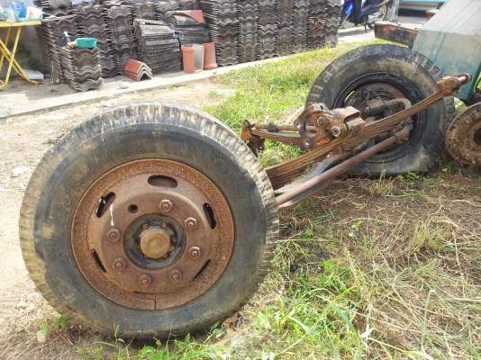 ขายคานหน้าKT725พร้อมแหนบทั้งชุดพร้อมใส่สภาพตามรูป