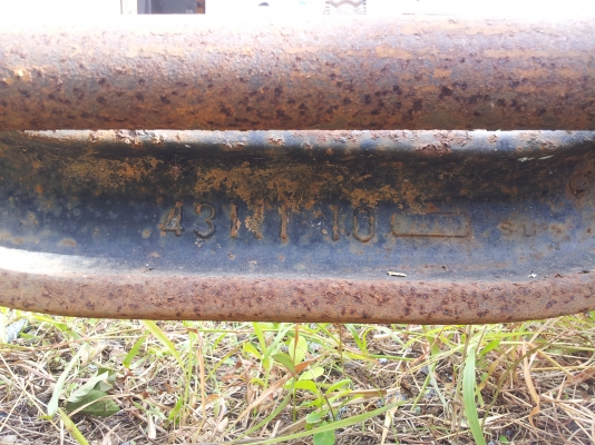 ขายคานหน้าKT725พร้อมแหนบทั้งชุดพร้อมใส่สภาพตามรูป