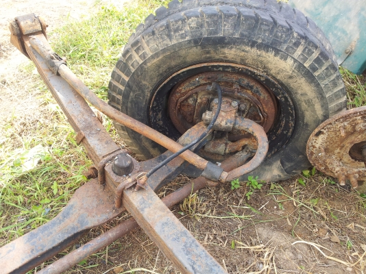 ขายคานหน้าKT725พร้อมแหนบทั้งชุดพร้อมใส่สภาพตามรูป