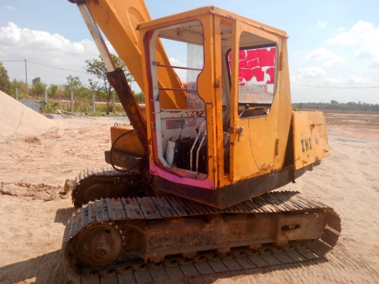 ขายแบคโฮ IHI PC50 ราคาถูกๆครับ ลดสุดๆเลยครับงดต่อรอง130,000 บาท