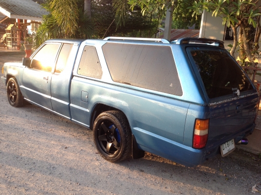 มิตซูบิชิ แอร์โร่บอดี้ L200