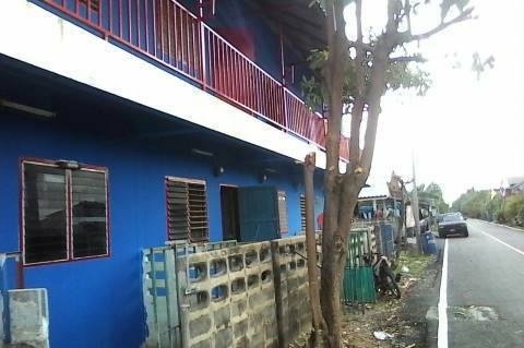 ขายห้องเช่า 2 ชั้น 10 ห้อง ชุมชนโสมมนัส คลอง 3 ปทุมธานี ดูแลไม่ไหว คนเช่าเต็มทุกเดือน ขายถูก 150,000 บ คุยกันได้ ติดต่อ 091-7164282