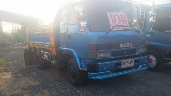 ขายรถล้อ 6 ล้อ ดั้ม 195 ล้อ16" ราคาถูกคุยกัน ติดต่อคุณประดับ 081-8063297