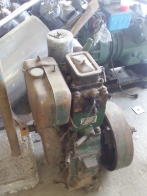 เครื่องยนต์ดีเซลสูบตั้ง  FIELDER รุ่น FV I ขนาด 5 แรงม้า เก็บไว้ไม่ได้ใข้งาน