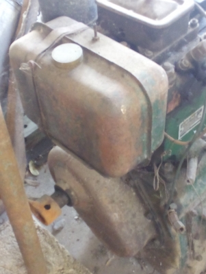 เครื่องยนต์ดีเซลสูบตั้ง  FIELDER รุ่น FV I ขนาด 5 แรงม้า เก็บไว้ไม่ได้ใข้งาน