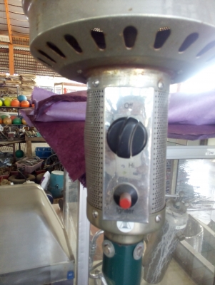 เครื่อง Patio heate   เครื่องทำความร้อนด้วยแก็สแบบดวงโครมด้านบน
