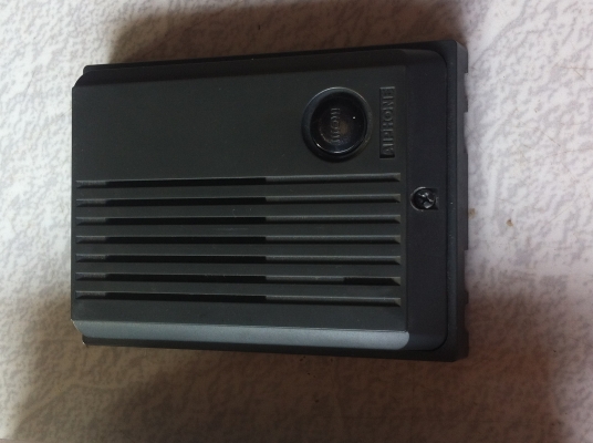 ขุดโทรศัพท์อินเตอร์คอมใข้สือสารกับตัวลูก ใข้ติดหน้าประตูบ้านเพื่อคุยกับคนหน้าบ้านก่อนเปิดประตูได้