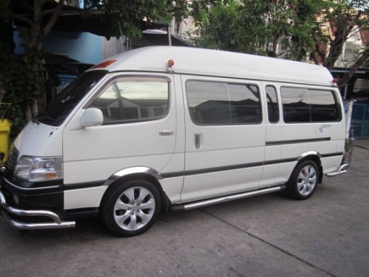 รถตู้ รถตู้