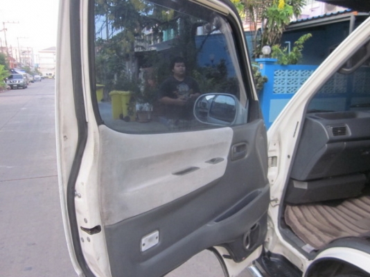 รถตู้ รถตู้