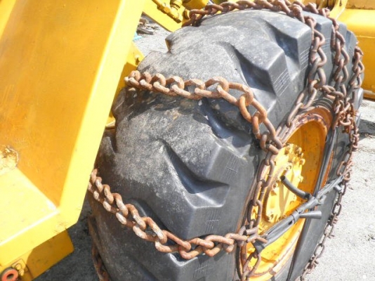 รถตักยอดฮิต 920 #75J-***** 1982yr 14250hr Tel : 098-858-5524 สามภพ ครับ