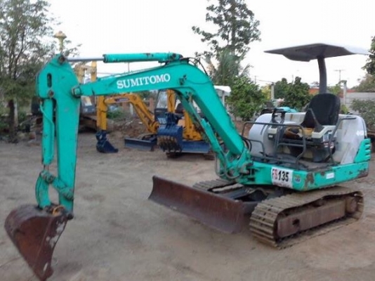 ขาย SUMITTOMO. Pc30. เครื่องแน่น คอนโทลสั้น. ปั๊มนิ้ว. เปลี่ยนแทรคเหล็กให้.  ราคา 290,000. สนใจ. 096-3268553.  ช่างเบนซ์.  ID LINE0963268553