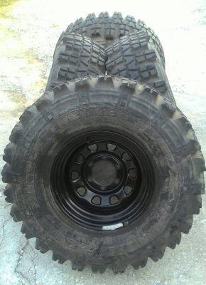 ขาย SIMEX A เดี่ยว 33 X 10.5R15พร้อมล้อ