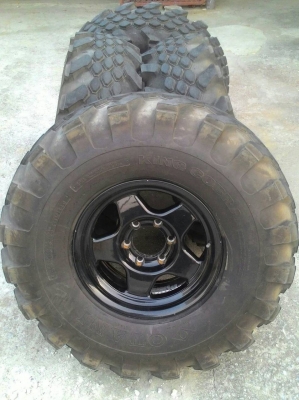 ขายยาง KING COBRA 35R16 พร้อมล้อ