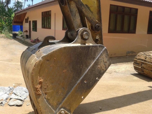 SK200-6 YN09 เล่มทะเบียนพร้อม รถสวยมาก รุ่นครบ 50 ปี ช่วงล่างสวย เอวแน่น