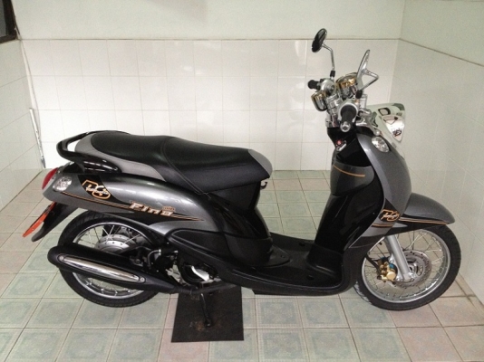 Fino ใช้น้อย สภาพเดิม วิ่ง3000 ปี56 (ของแถม 4 รายการ)