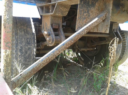 หางลูกพ่วงพื้นเรียบ 2 คาน ยาง 8 เส้น ครบ ของสามมิตรSMM ขายตามสภาพ หางสภาพดี ยางด้อย เล่มพร้อม