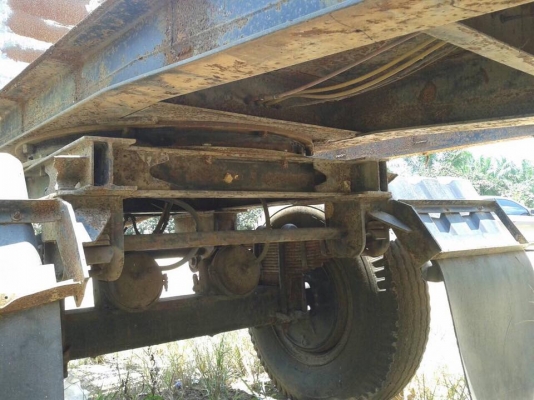 หางลูกพ่วงพื้นเรียบ 2 คาน ยาง 8 เส้น ครบ ของสามมิตรSMM ขายตามสภาพ หางสภาพดี ยางด้อย เล่มพร้อม